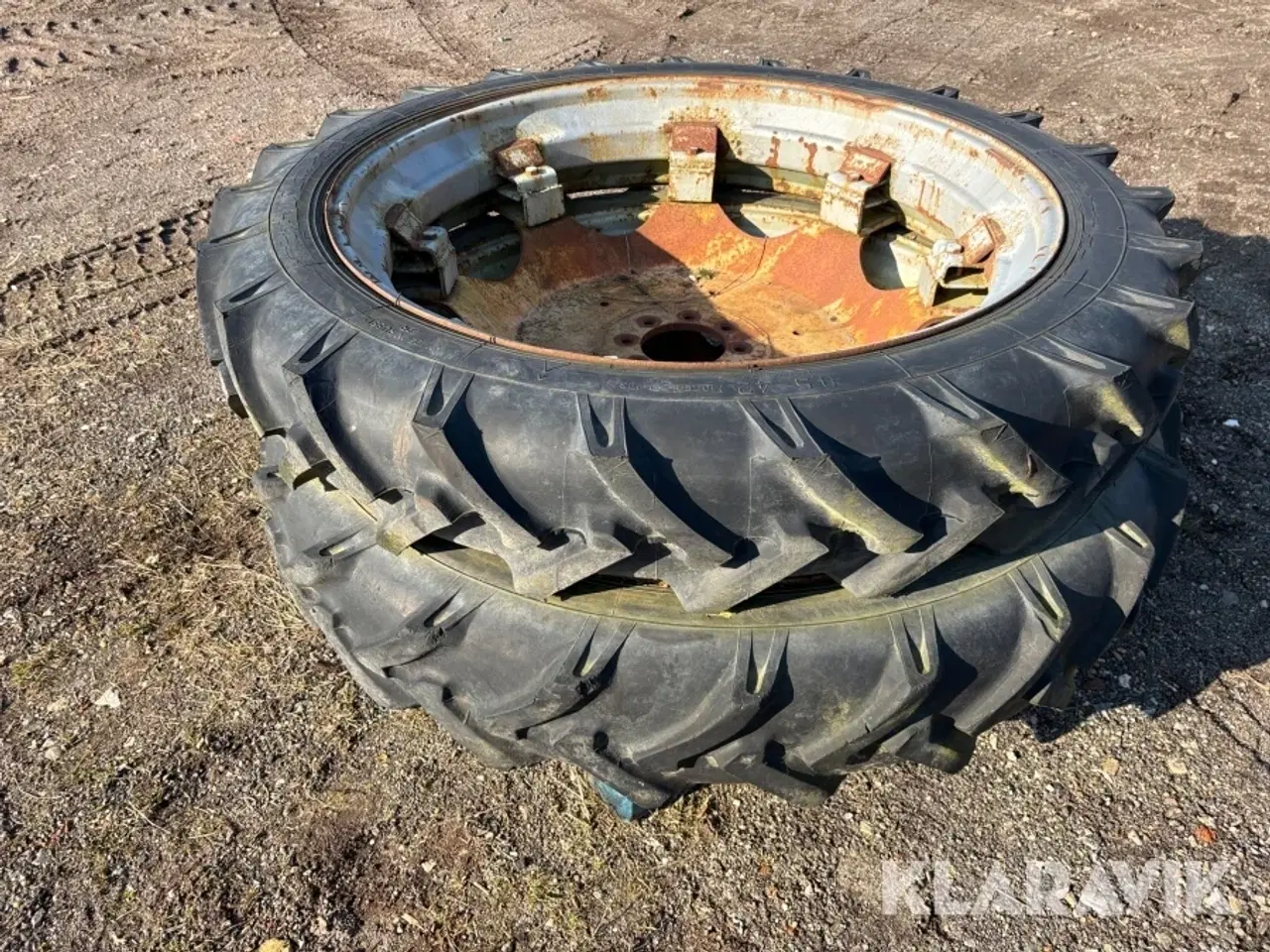 Billede 2 - Dæk på fælge 2 styk
