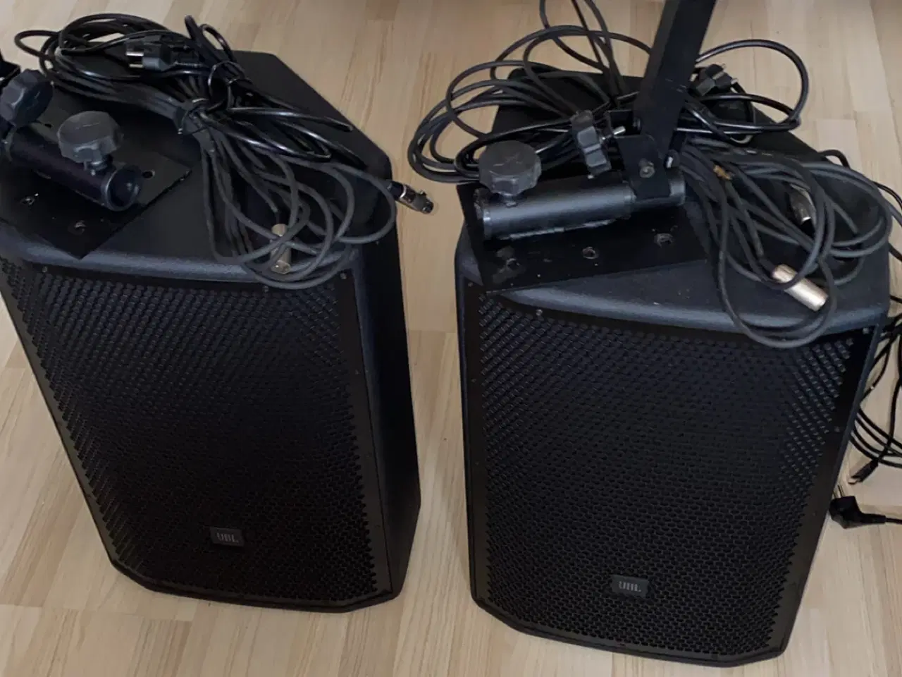 Billede 1 - JBL PRX812W Højttalere – Sælges!