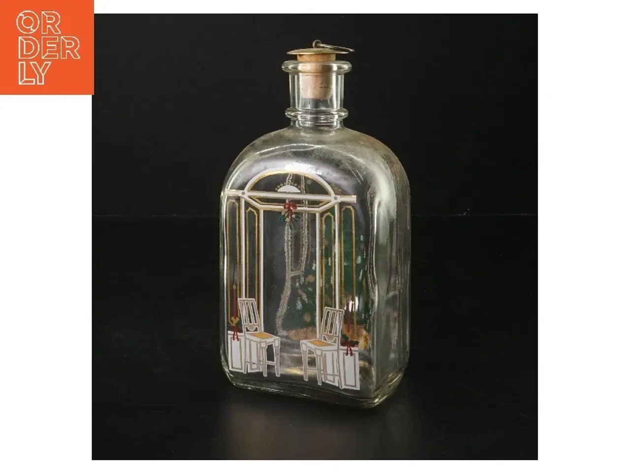 Billede 2 - Dekorativ flaske med julemotiv fra Holmegaard (str. 18x9x7 cm)