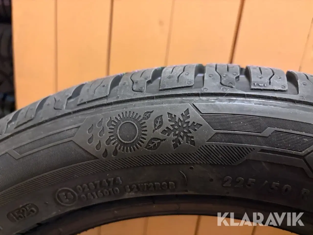 Billede 4 - Helårsdæk Barum Quartaris 5