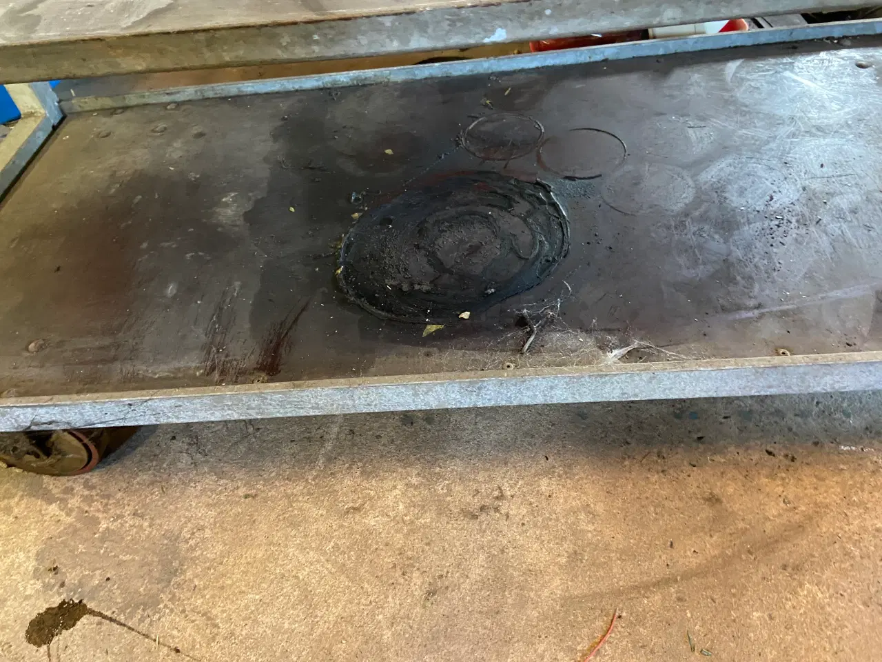 Billede 2 - Stål reol med hjul til værkstedsbrug