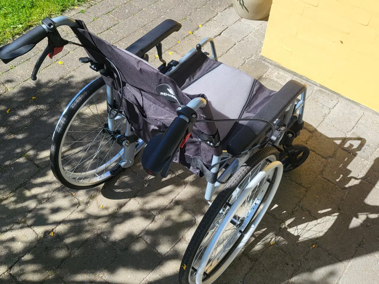 Billede 4 - "ACTIVE ICON35" - ULTRA let rejse kørestol