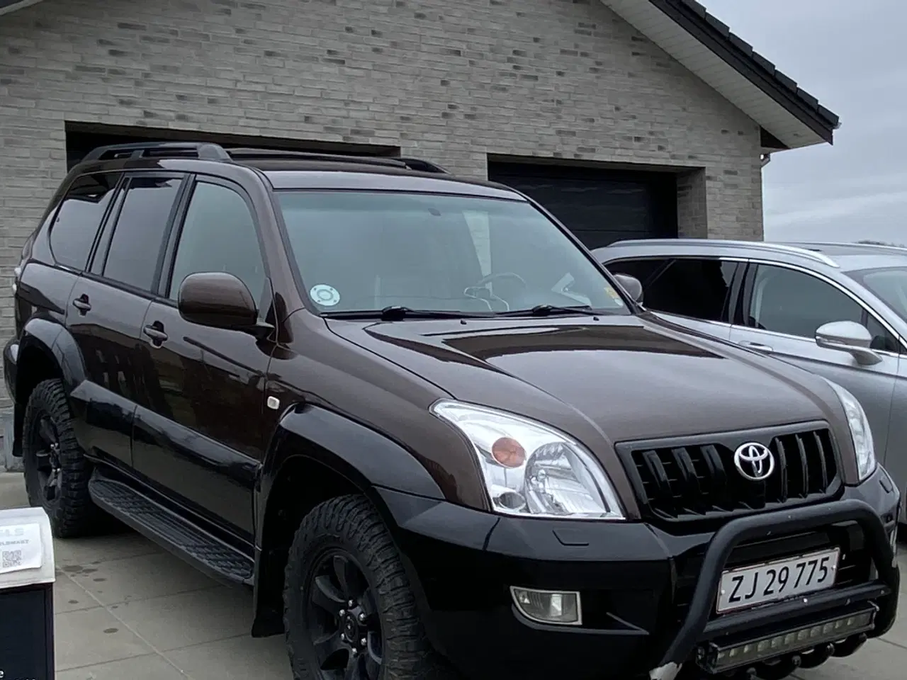 Billede 1 - Nysynet Toyota Landcruiser 