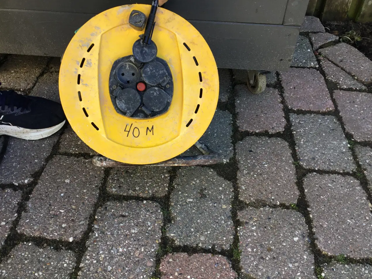 Billede 2 - Kabeltromle ca 40 meter og ledning ca. 48 meter