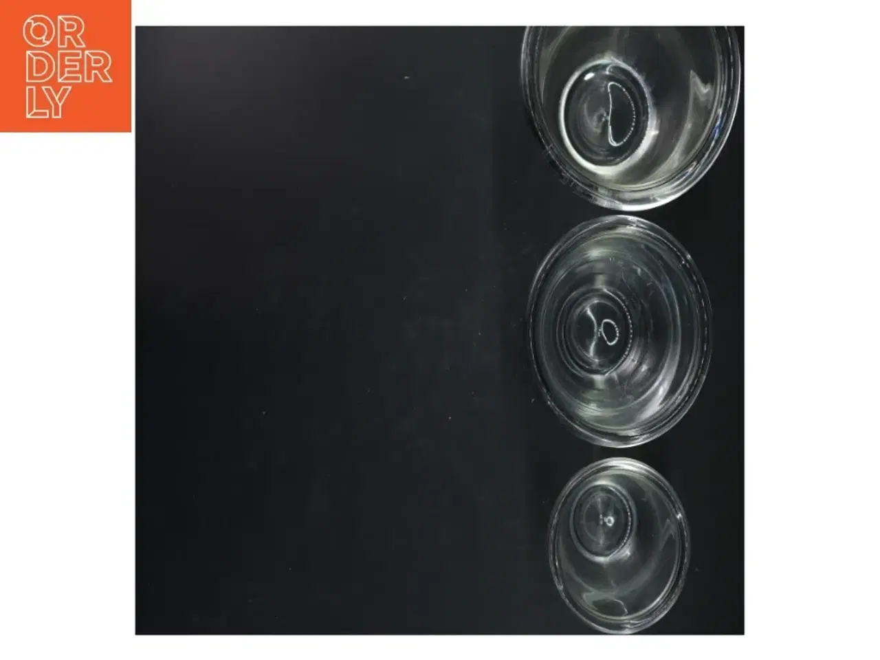 Billede 2 - Sæt med 3 glasvaser (str. 17,5x16&15x14&13x10,5 cm)