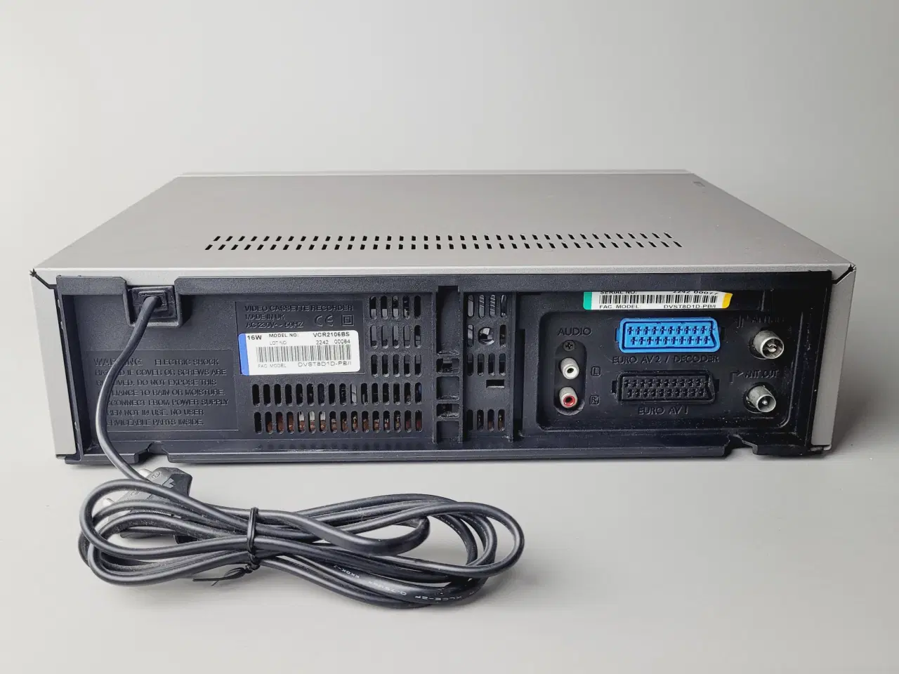 Billede 4 - ⭐️· Lumatron VHS Videomaskine - Model VCR2106BS