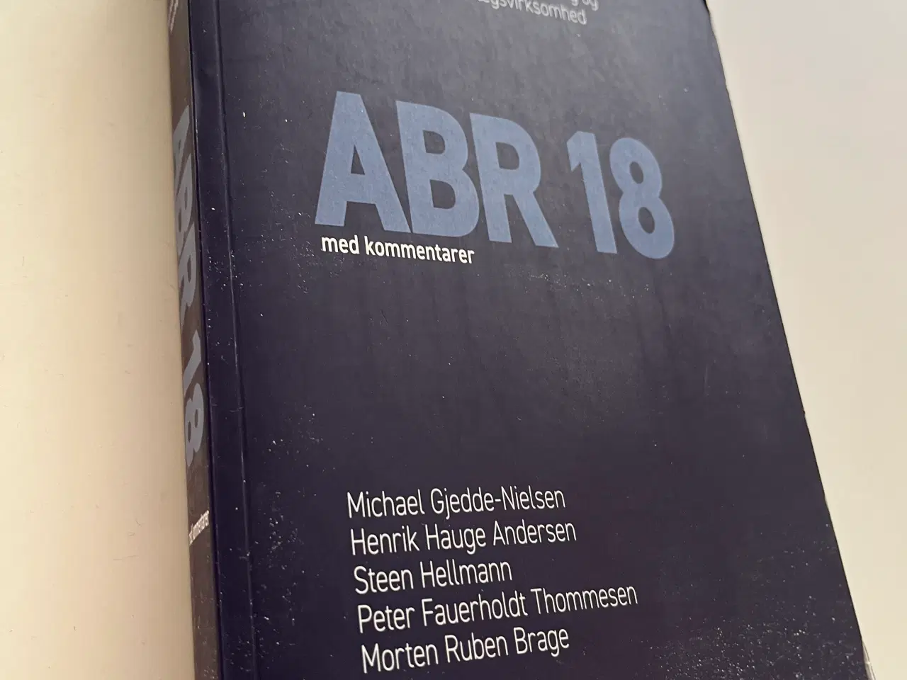 Billede 1 - ABR 18 med kommentarer fra Karnovs forlag