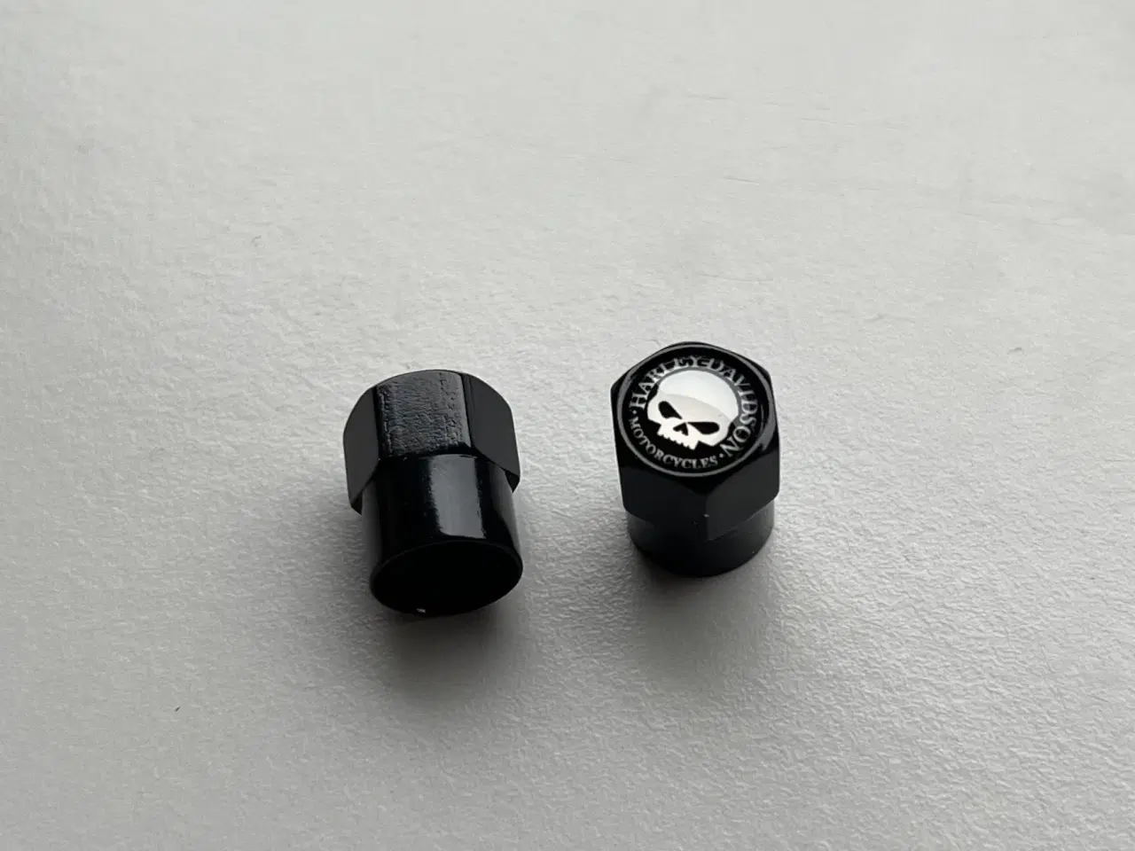 Billede 7 - Ventilhætter med Harley-Davidson