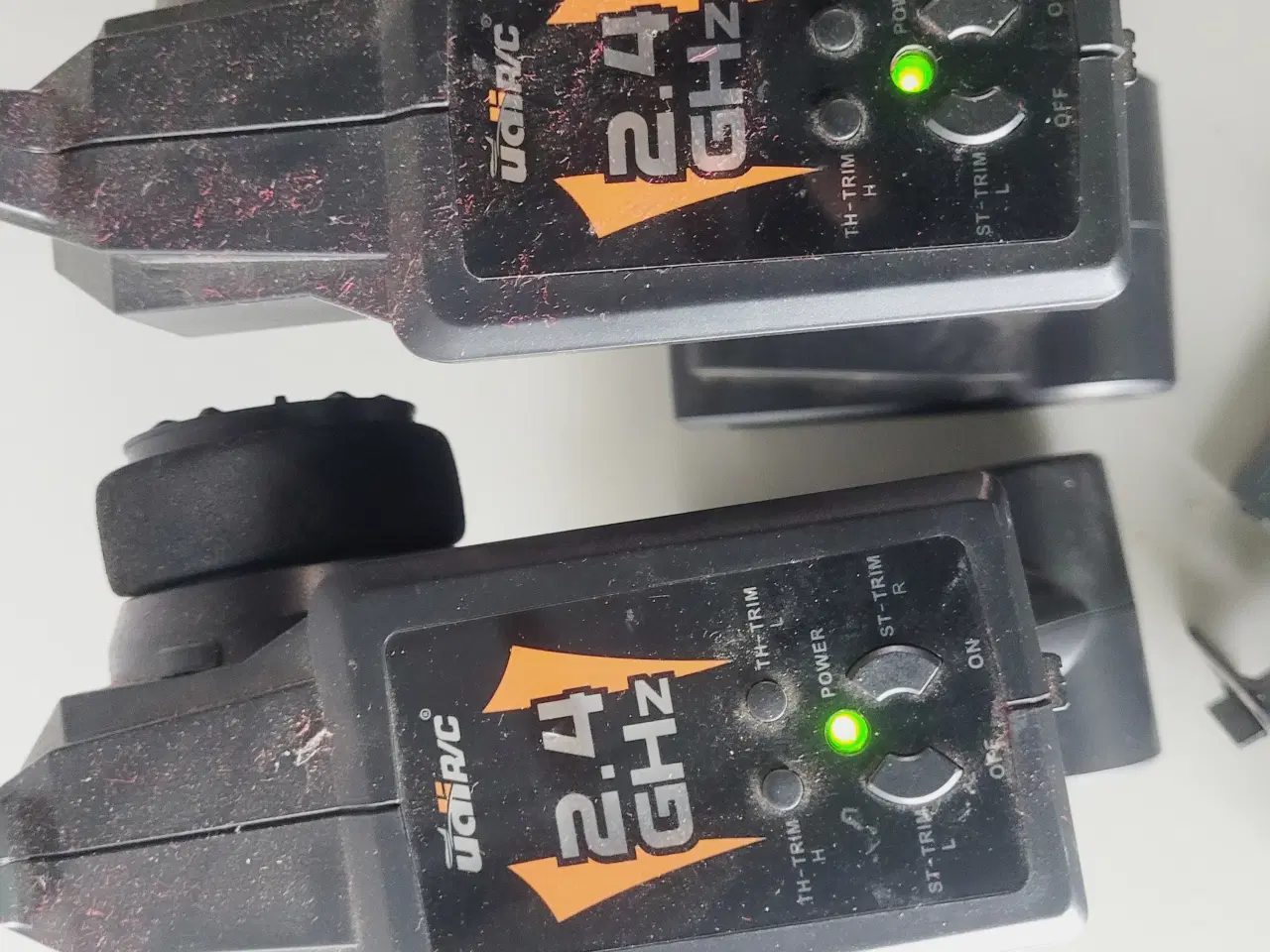 Billede 6 - 🚤 2x UDI R/C Venom Speedbåde (Utestet)