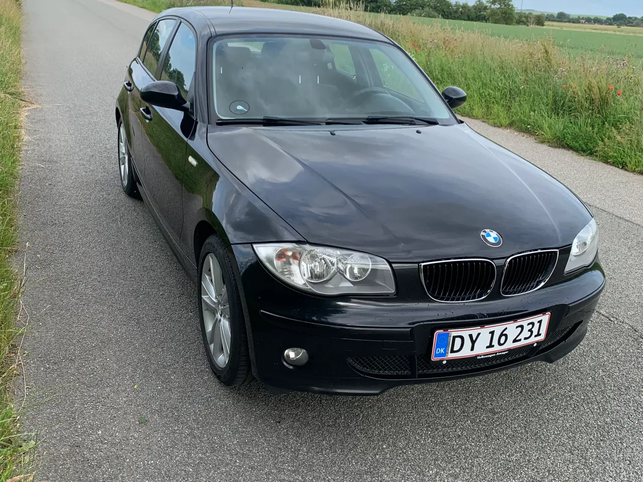 Billede 1 - Bmw 118i 2,0. Ny kæde og under 200k km