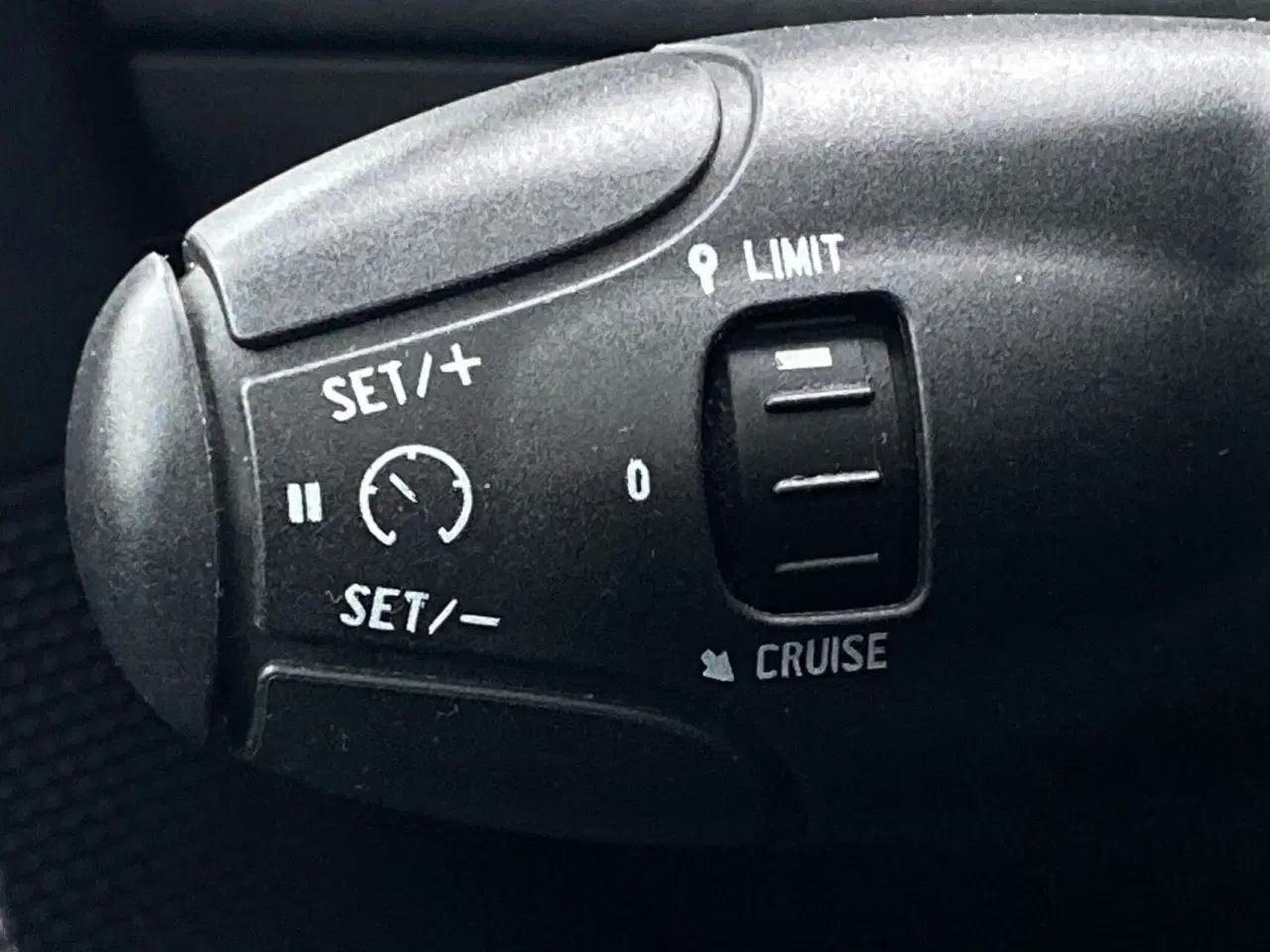 Billede 17 - Peugeot 208 1,6 BlueHDi Desire Sky 100HK 5d