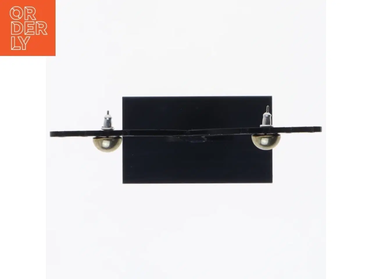 Billede 2 - Ørestikker (str. 1 x 1 cm)