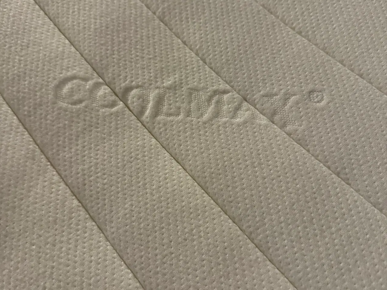 Billede 4 - Dobbeltseng med sengegavl og topmadras