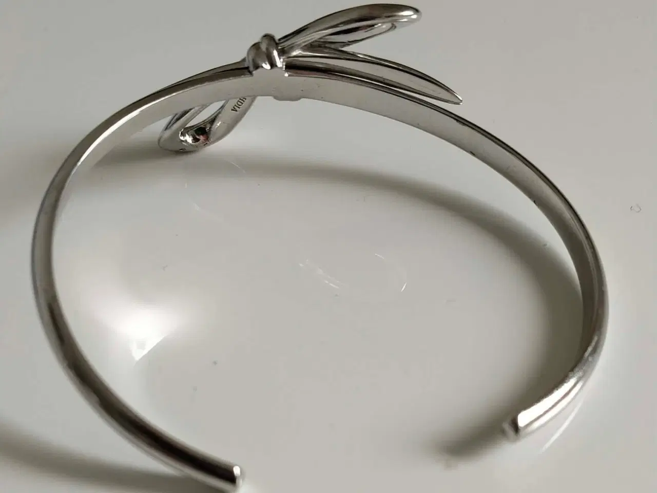 Billede 7 - HOT DIAMONDS ENGLAND ARMRING "FLOURISH OPEN BOW" 