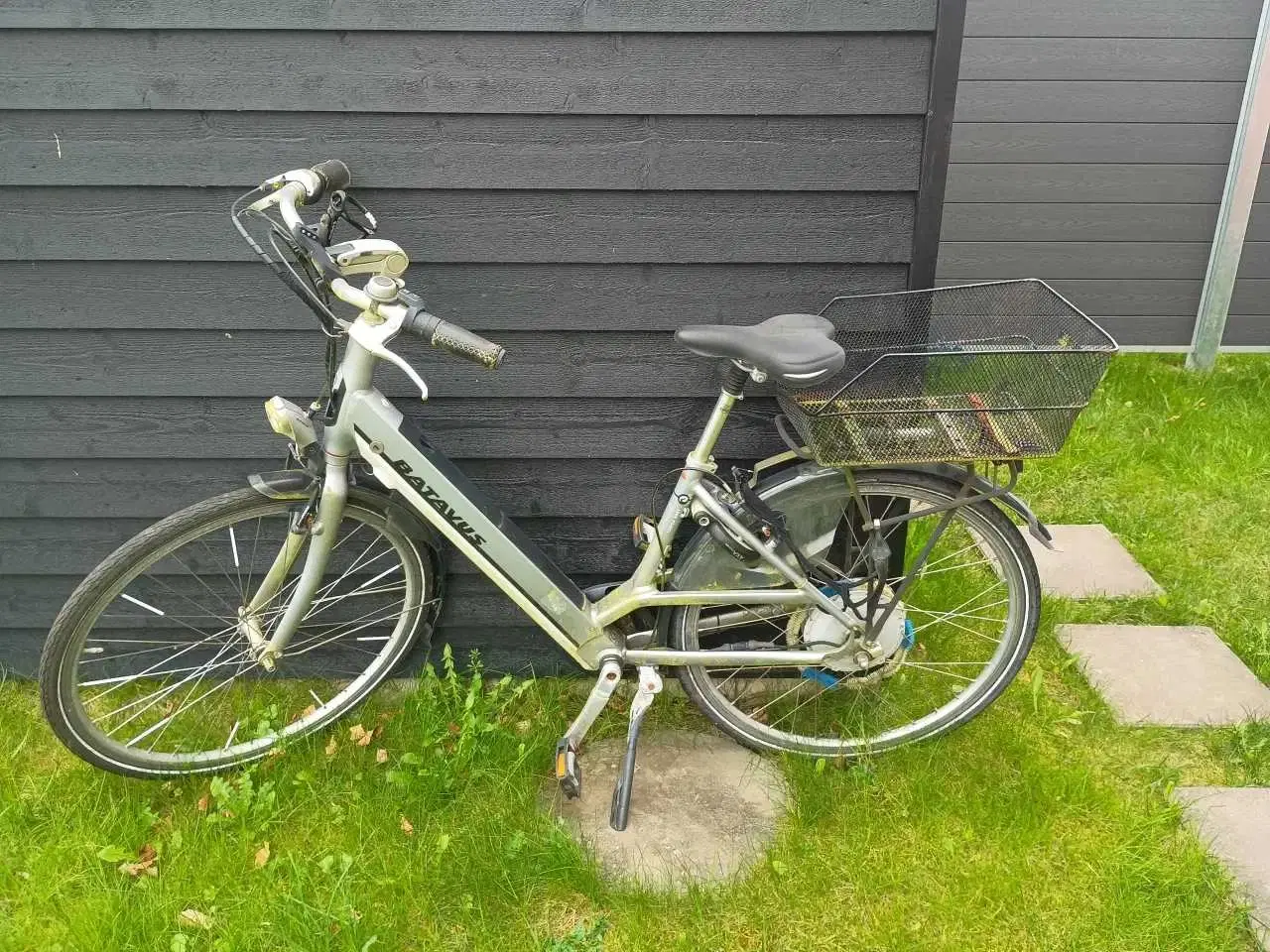 Billede 4 - SØGER ÆLDRE Køreklar OK Velh Dame E-Bike Evt uklar