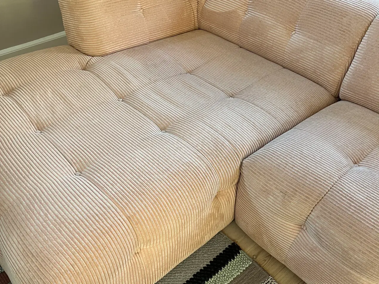 Billede 4 - Lækker sofa med chaiselong