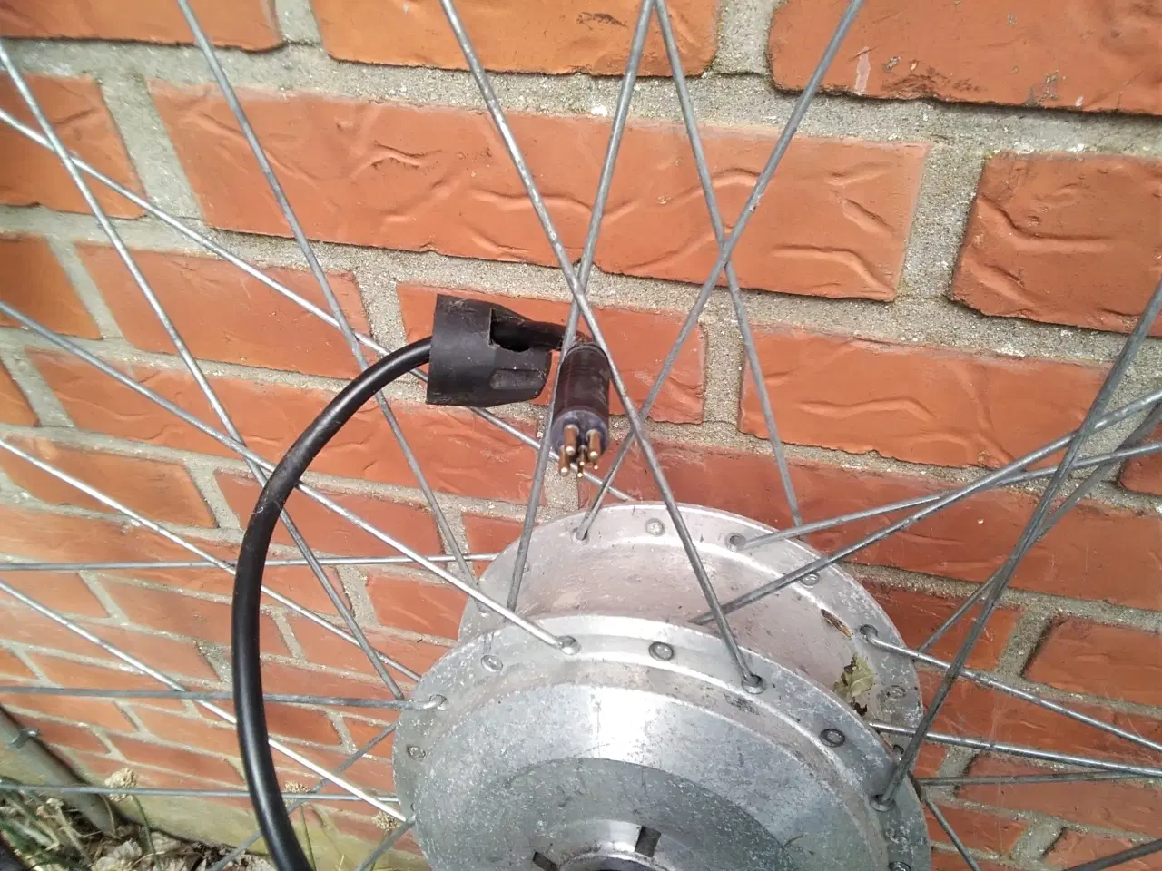 Billede 2 - 28"  OK 36 V forhjulmotor cykel skrottet 