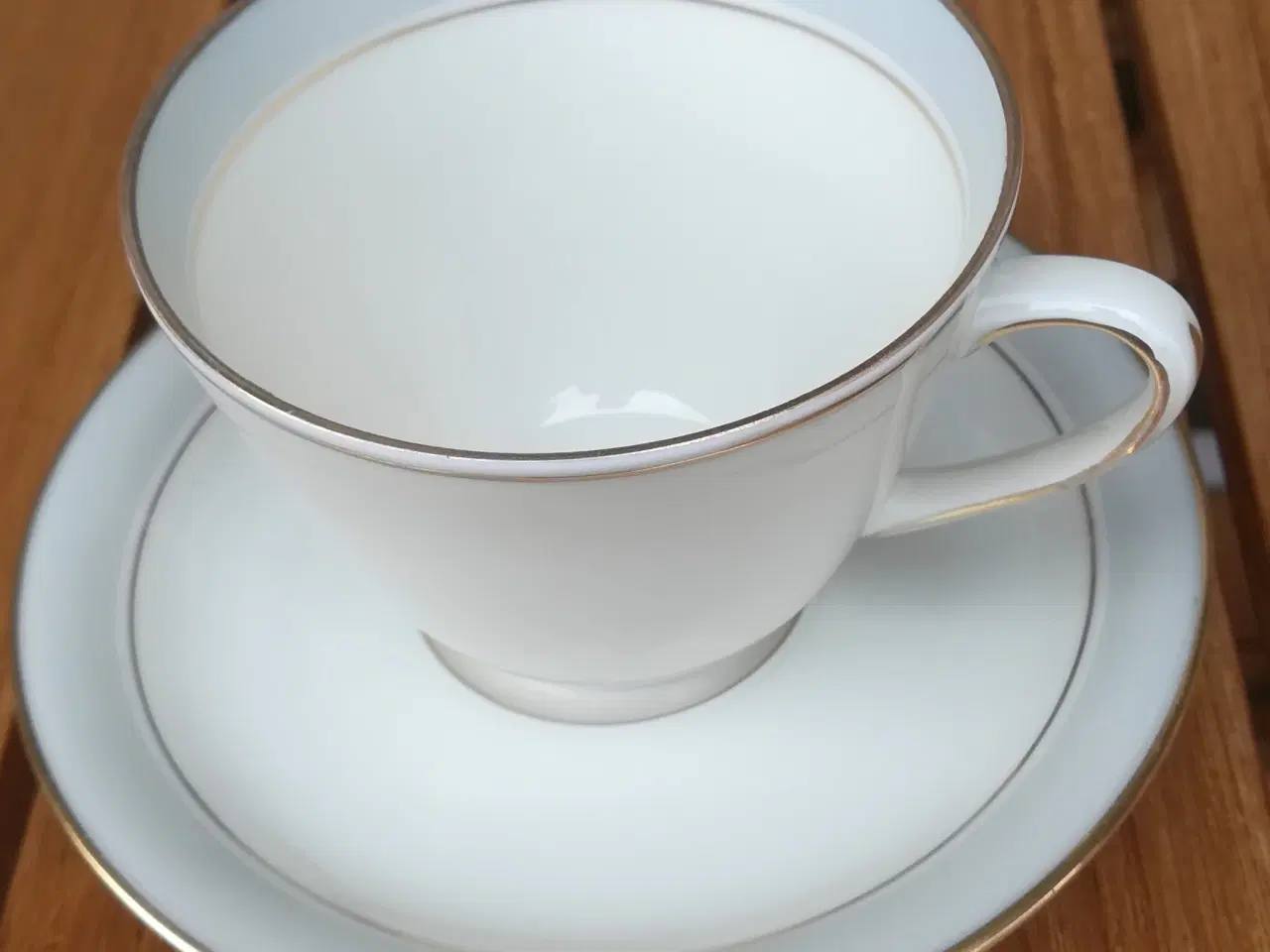 Billede 4 - Kaffestel Gråsten, læs annoncen med antal