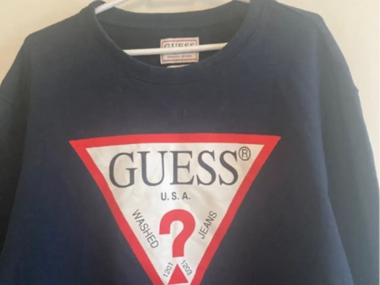 Billede 2 - Guess sweatshirt 