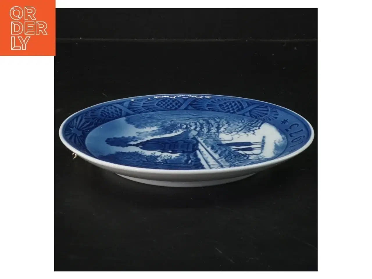Billede 2 - Dekorativ platte fra1973 fra Royal Copenhagen (str. Ø 18,5 cm)
