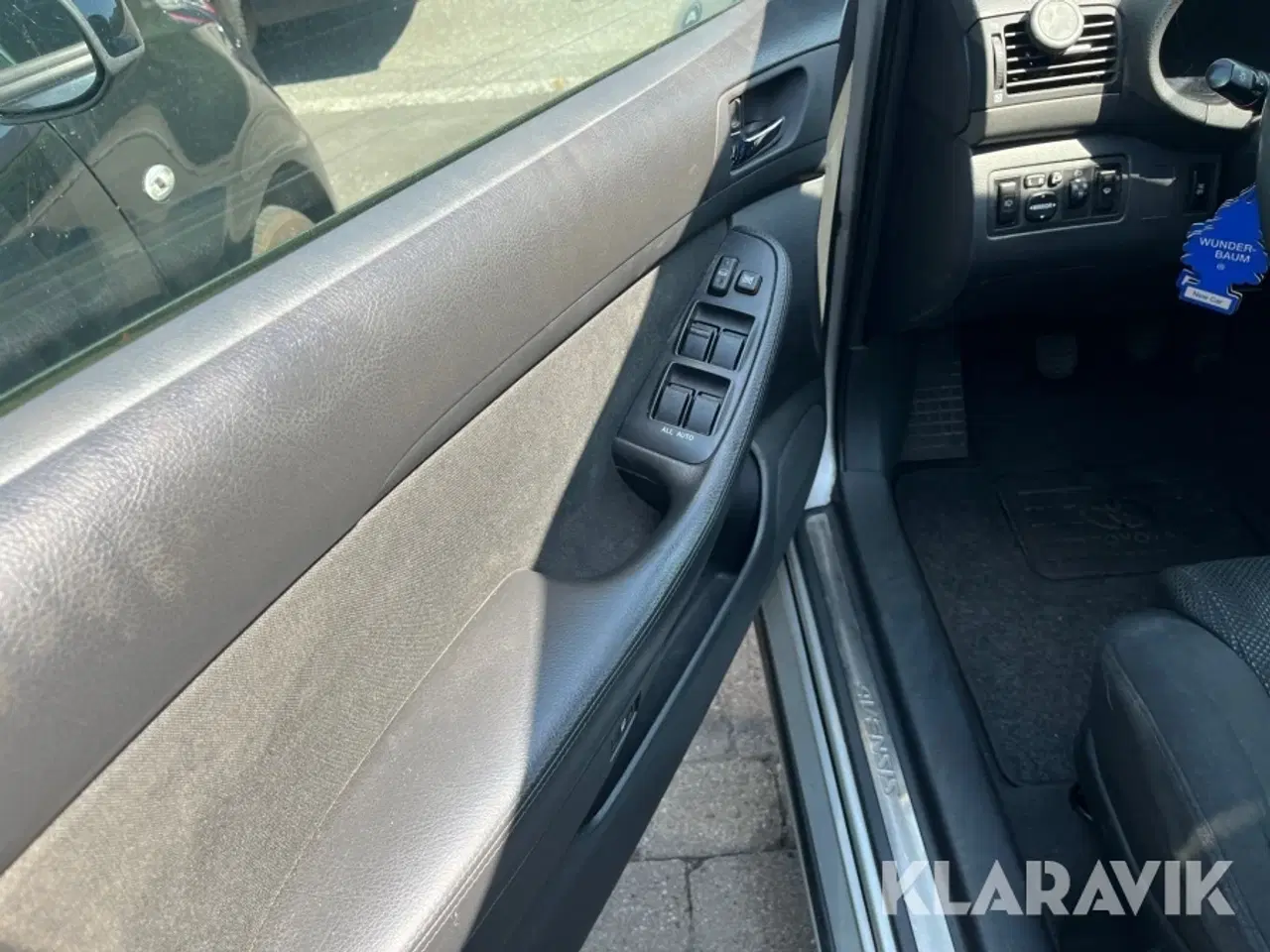 Billede 8 - Personbil Toyota Avensis