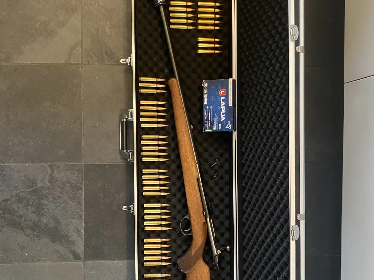 Billede 2 - Jagtriffel med lyddæmper