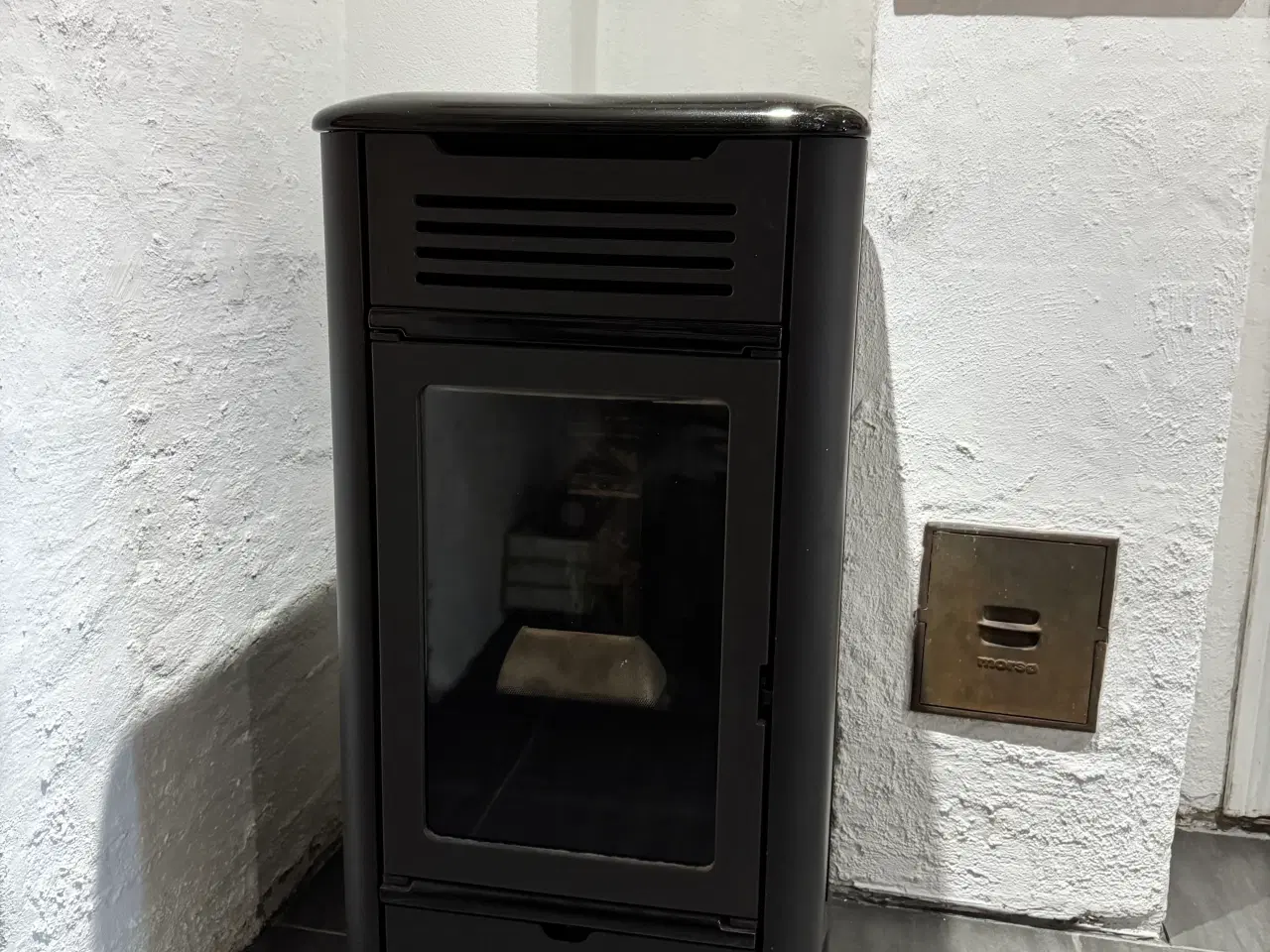 Billede 1 - Pillebrændeovn til vand 11,8 kW 