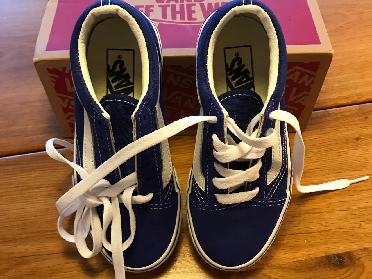 Billede 1 - Helt nye Vans sneakers i blå