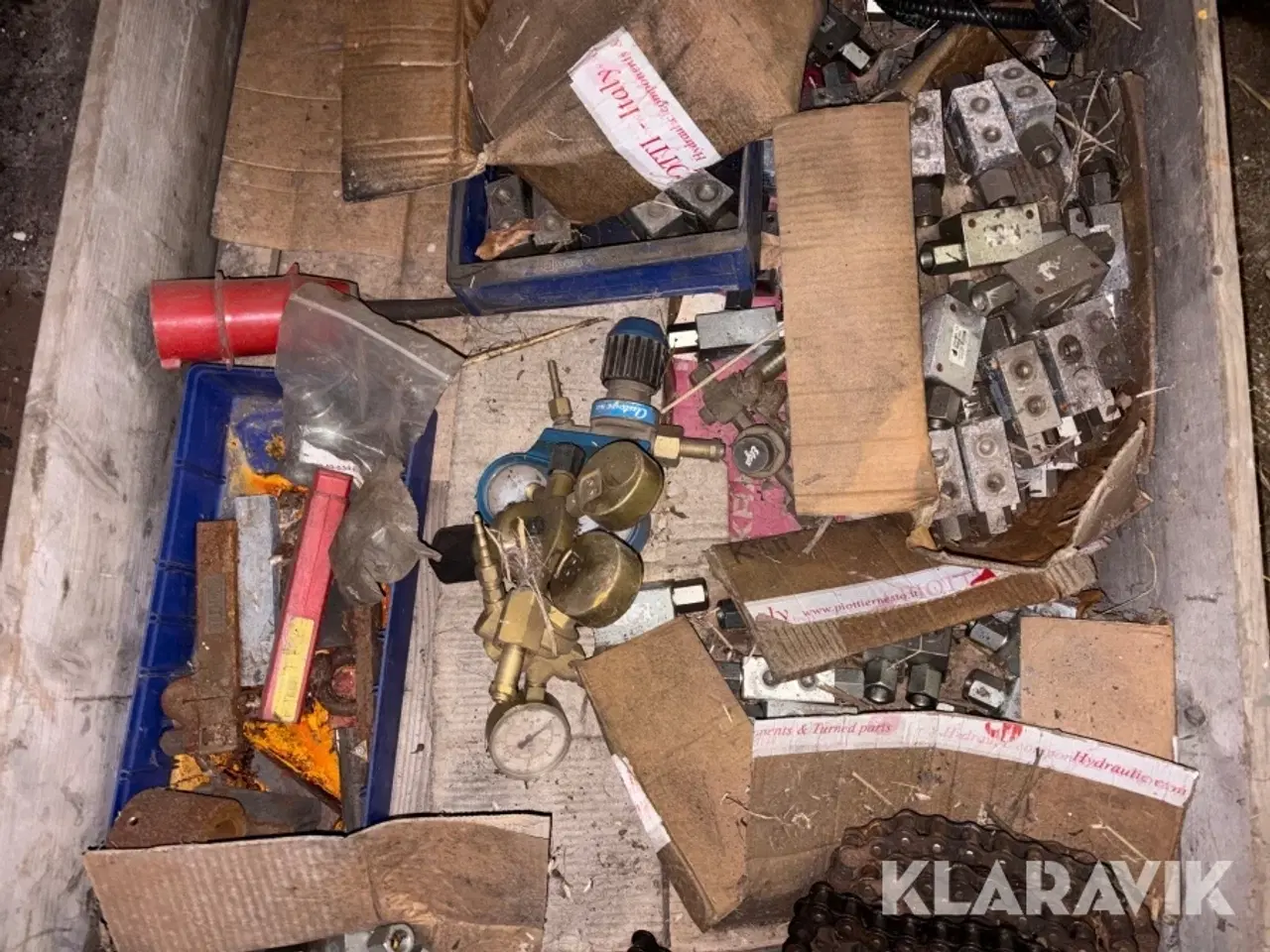 Billede 3 - Lot hydraulikfittings, drejestål, kæder og svejseudstyr