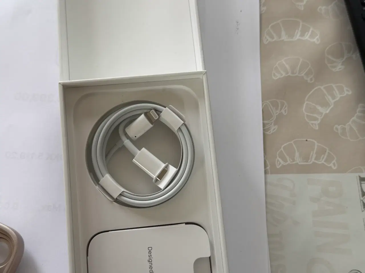 Billede 9 - Super Lækker og Yderst Velholdt   iPhone 14 Pro 