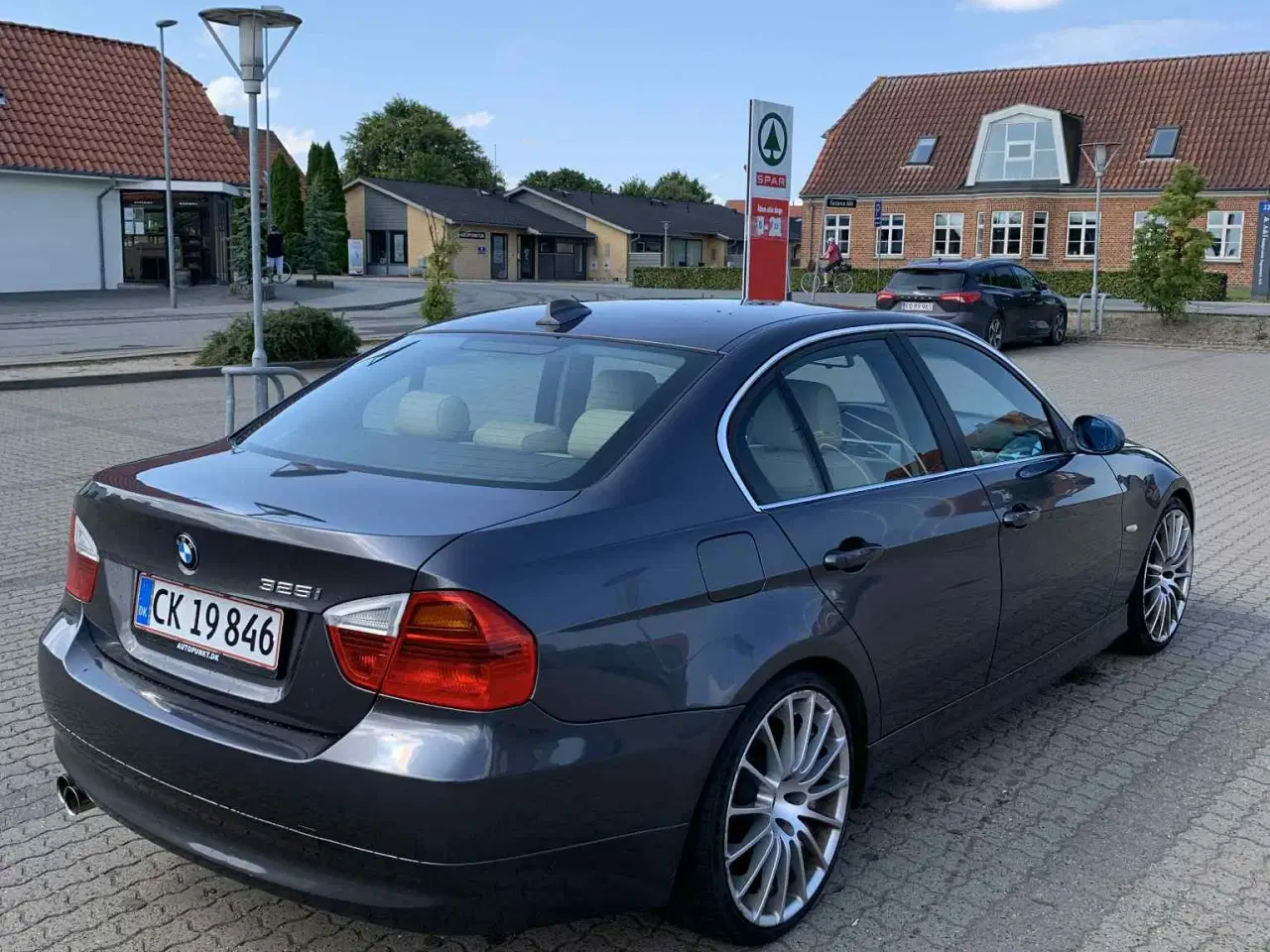 Billede 5 - BMW 325i Nysynet