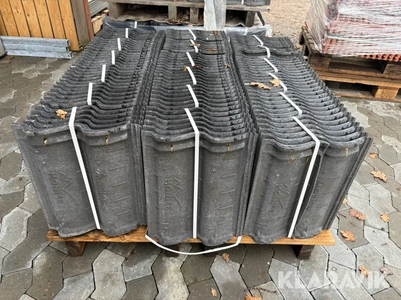 Billede 12 - Sorte tagsten 450+ styk