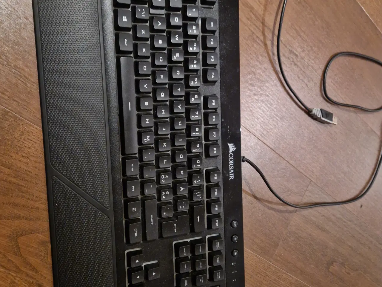 Billede 1 - Computer Tastatur Sælges