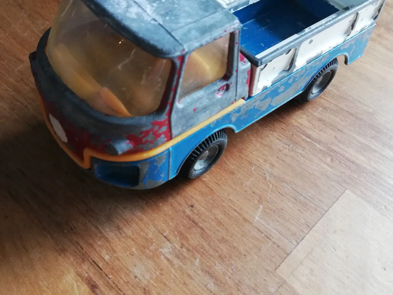 Billede 2 - Gl. Engelsk legetøjs bil