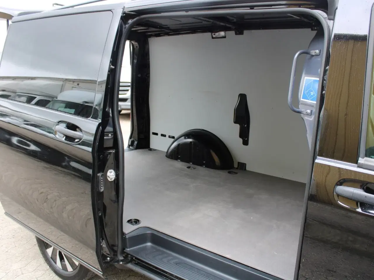 Billede 13 - Mercedes Vito 119 2,0 CDi Kassevogn aut. L RWD
