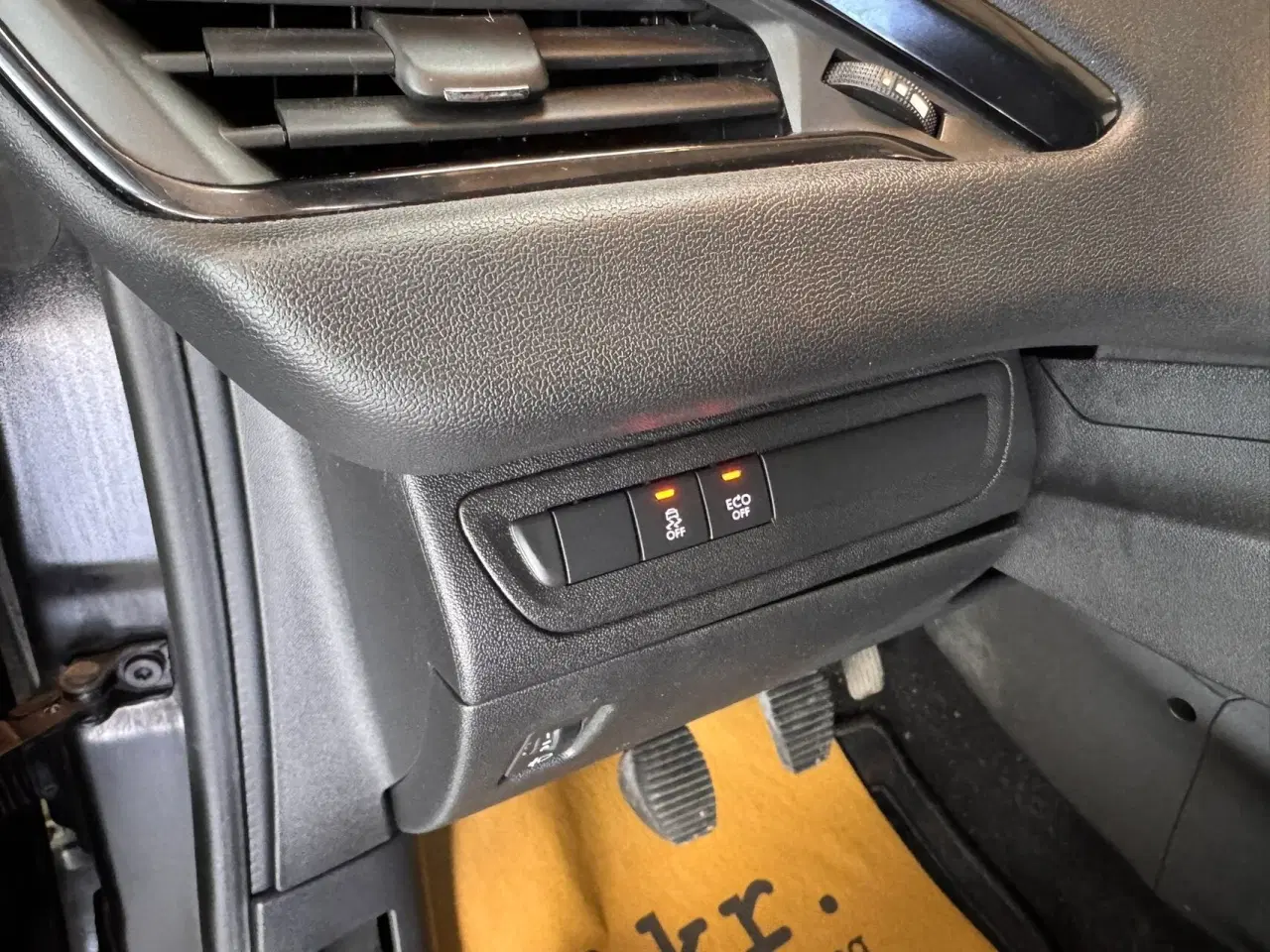 Billede 13 - Peugeot 208 1,6 BlueHDi Active 100HK 5d