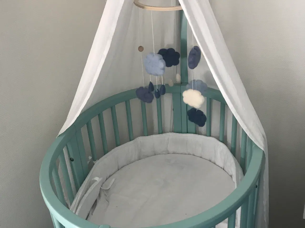 Billede 2 - Stokke Sleepi babyseng