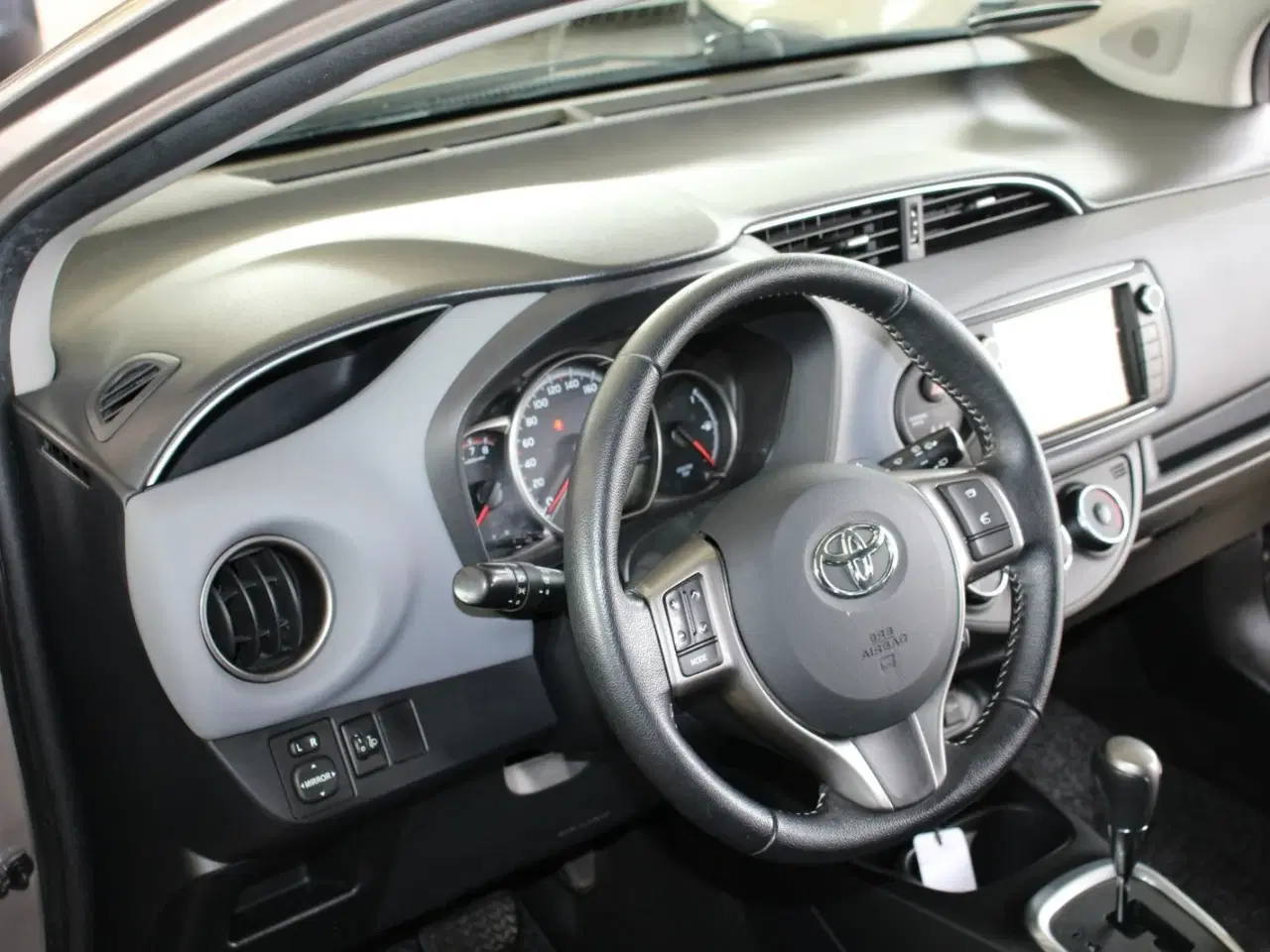 Billede 10 - Toyota Yaris 1,3 VVT-i Style Edition MDS