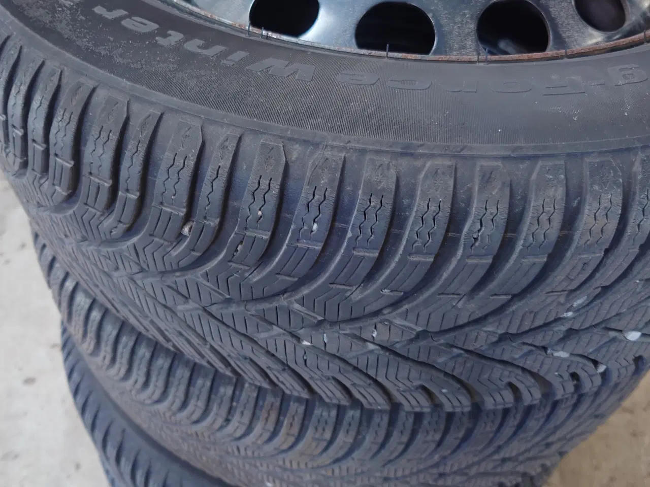 Billede 1 - Vinterdæk på stålfælge 