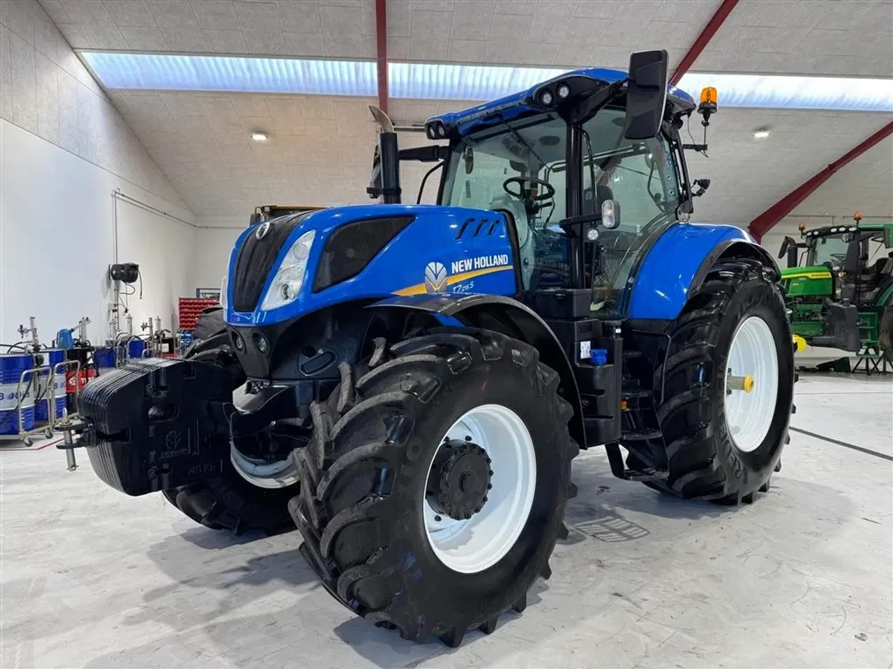 Billede 1 - New Holland T7.215 S KUN 1400 TIMER OG FULD AFFJEDRING!