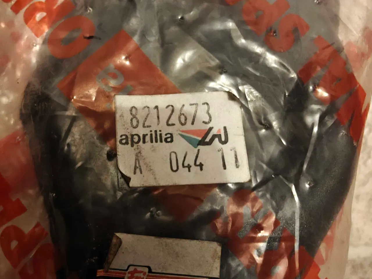 Billede 5 - Aprilia SR 50. Nyt Ledningsnet Til Forlygte