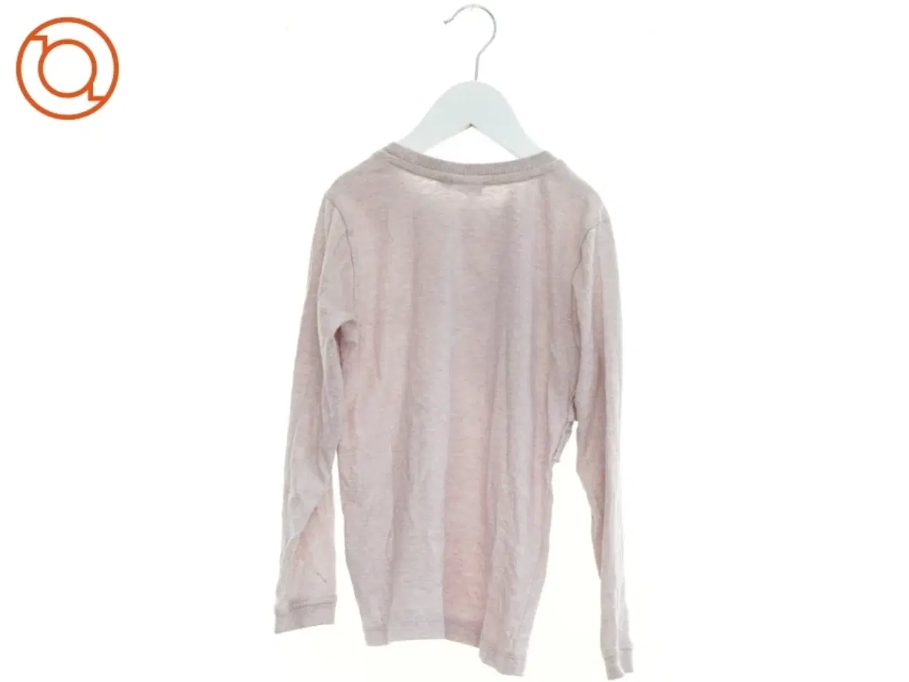 Billede 2 - Bluse fra Hummel (str. 122 cm)