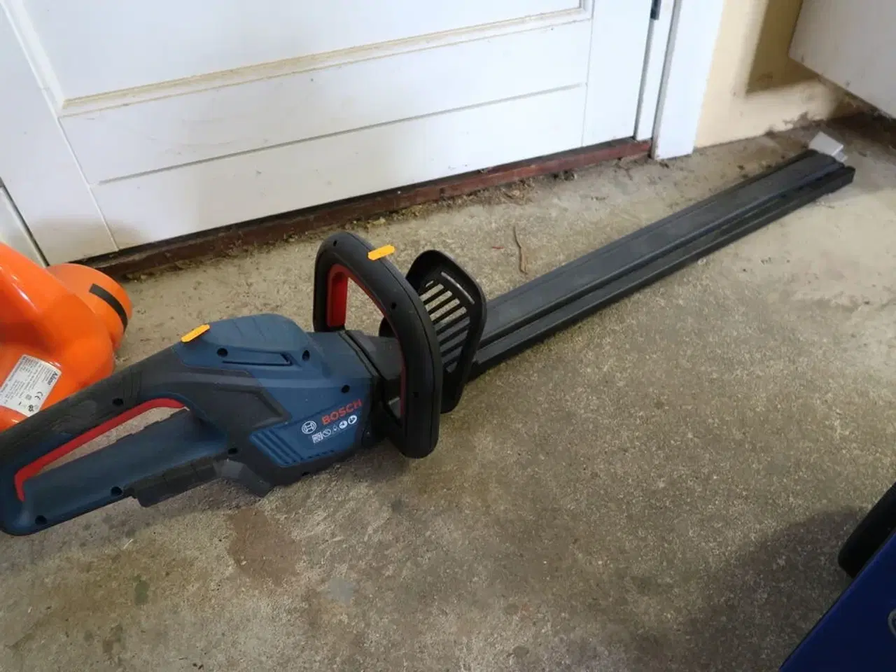 Billede 1 - Buskrydder BOSCH GHE 18V-60