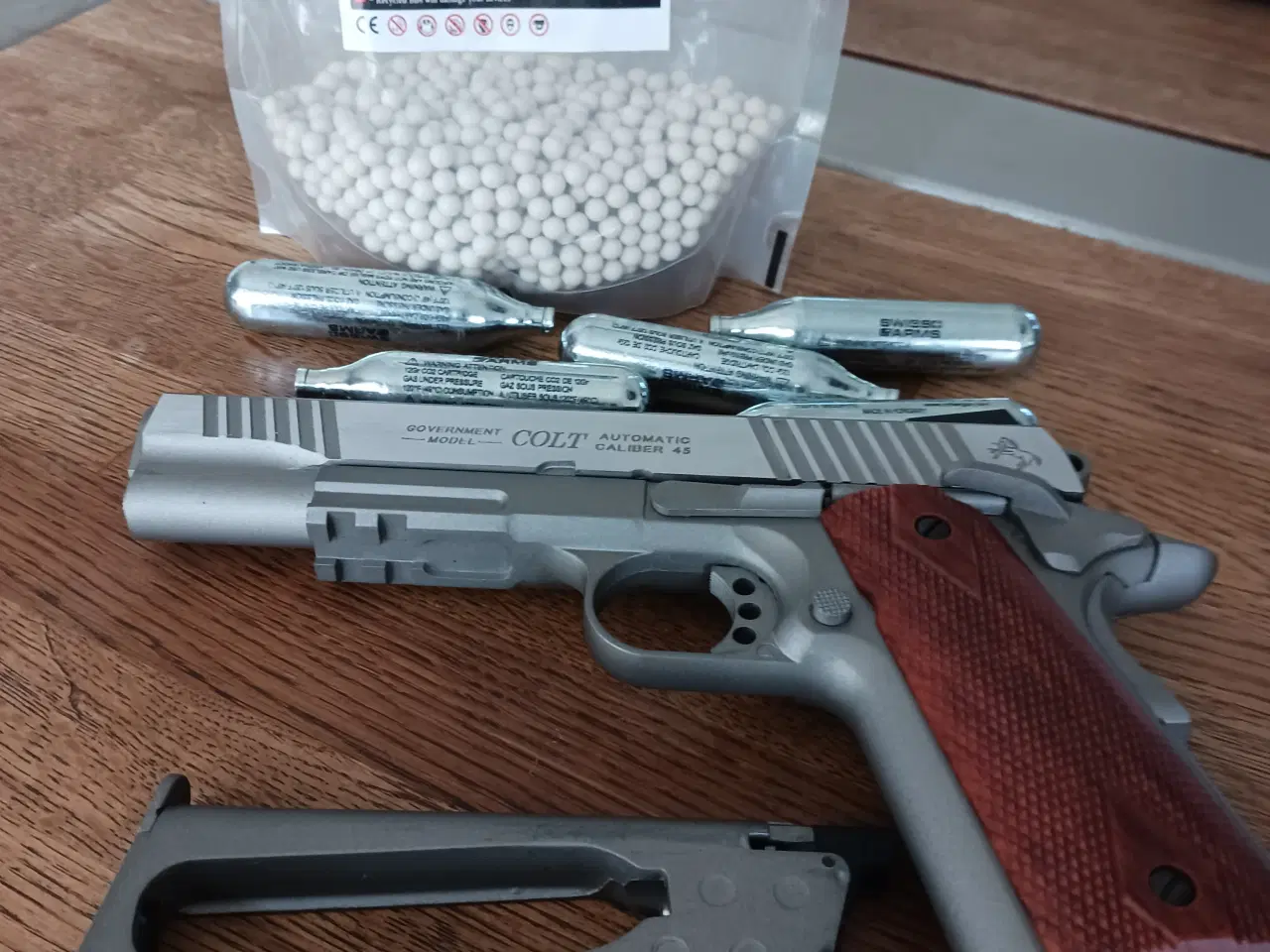 Billede 1 - Hard ball pistol