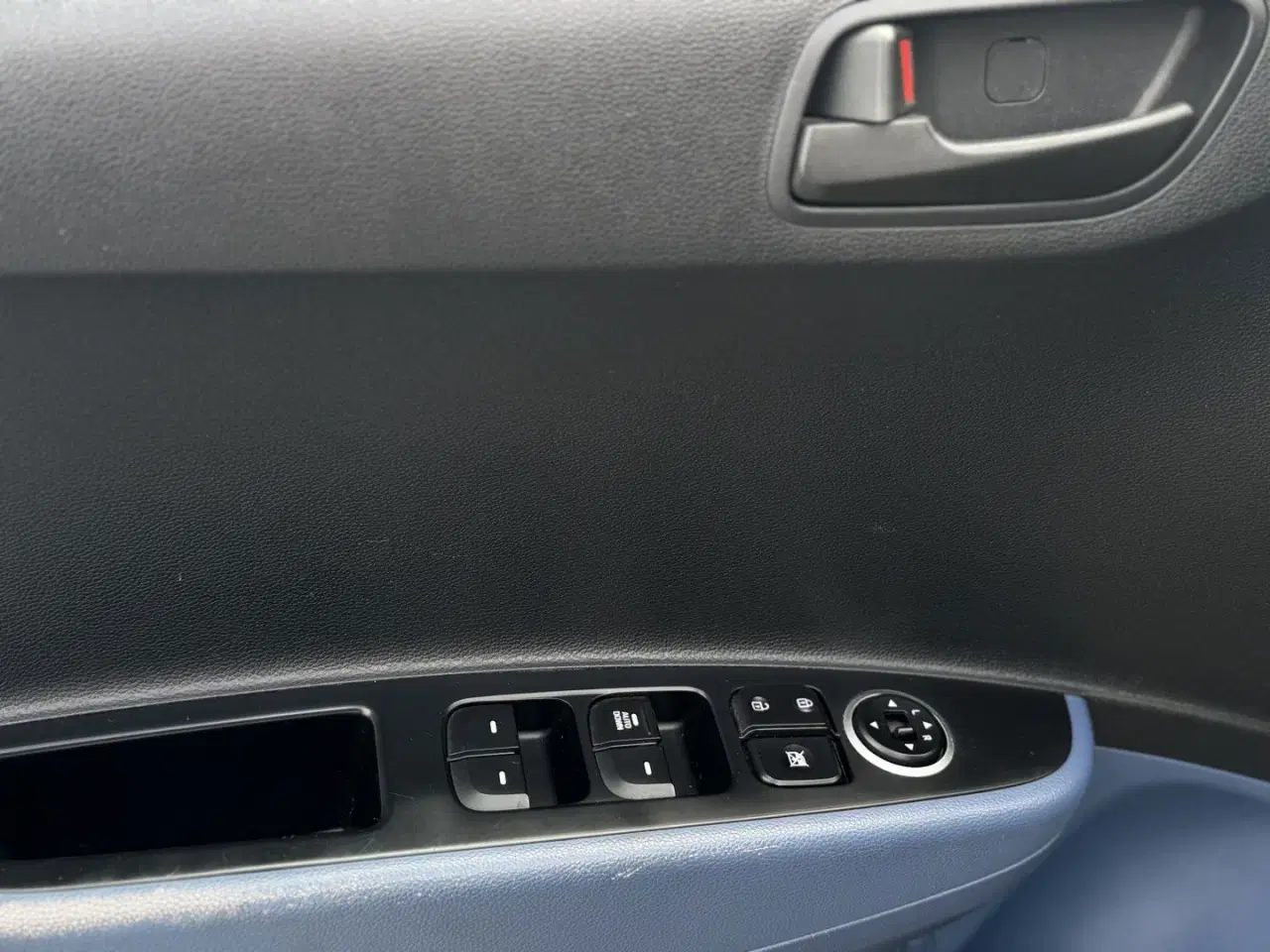 Billede 8 - Hyundai i10 1,0 Trend 66HK 5d