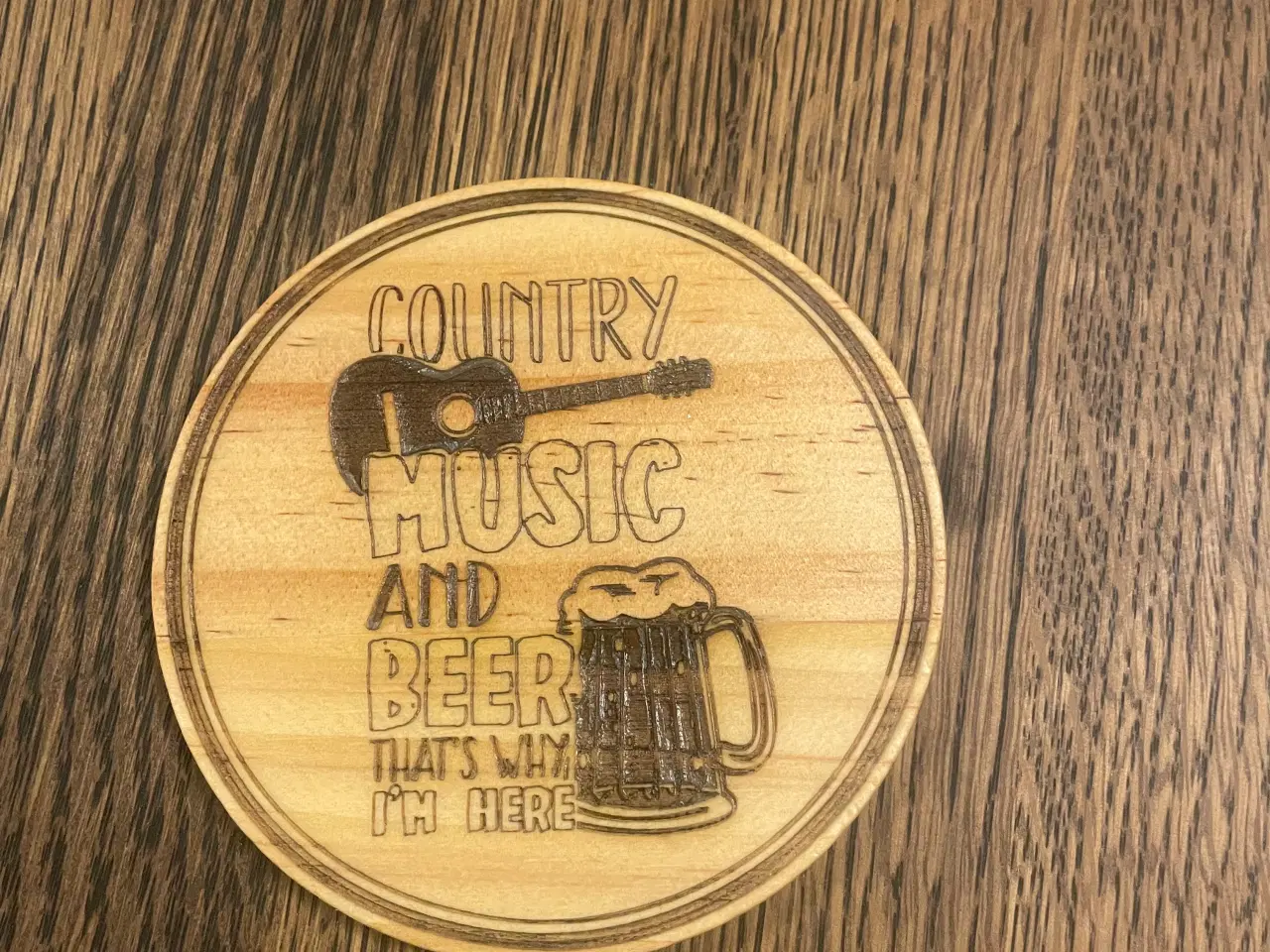 Billede 2 - Flotte håndlavede ølbrikker.