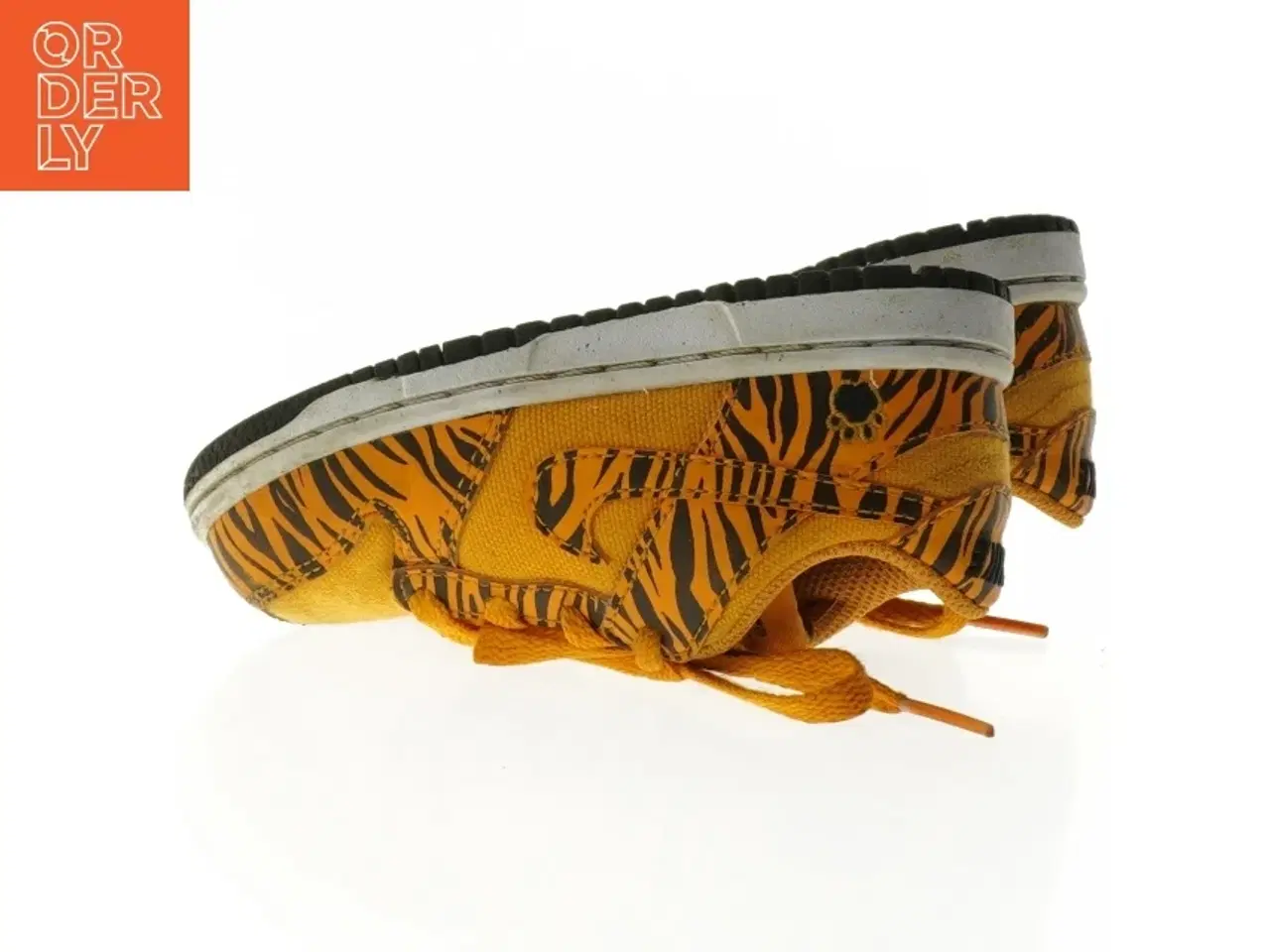 Billede 4 - Gule sneakers med tigerprint fra Nike (str. 25)
