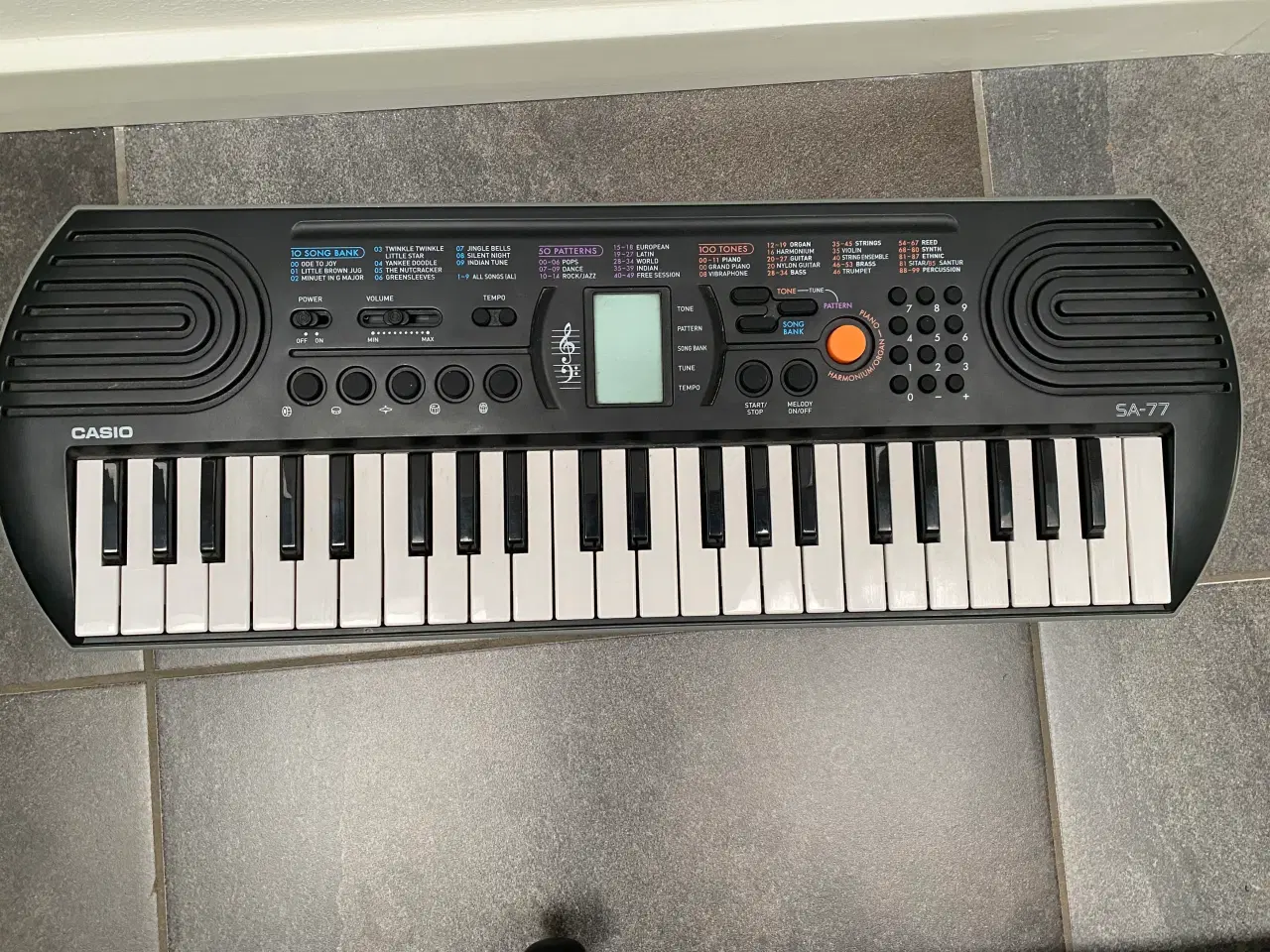 Billede 3 - Casio keyboard med sammenklappeligt stativ