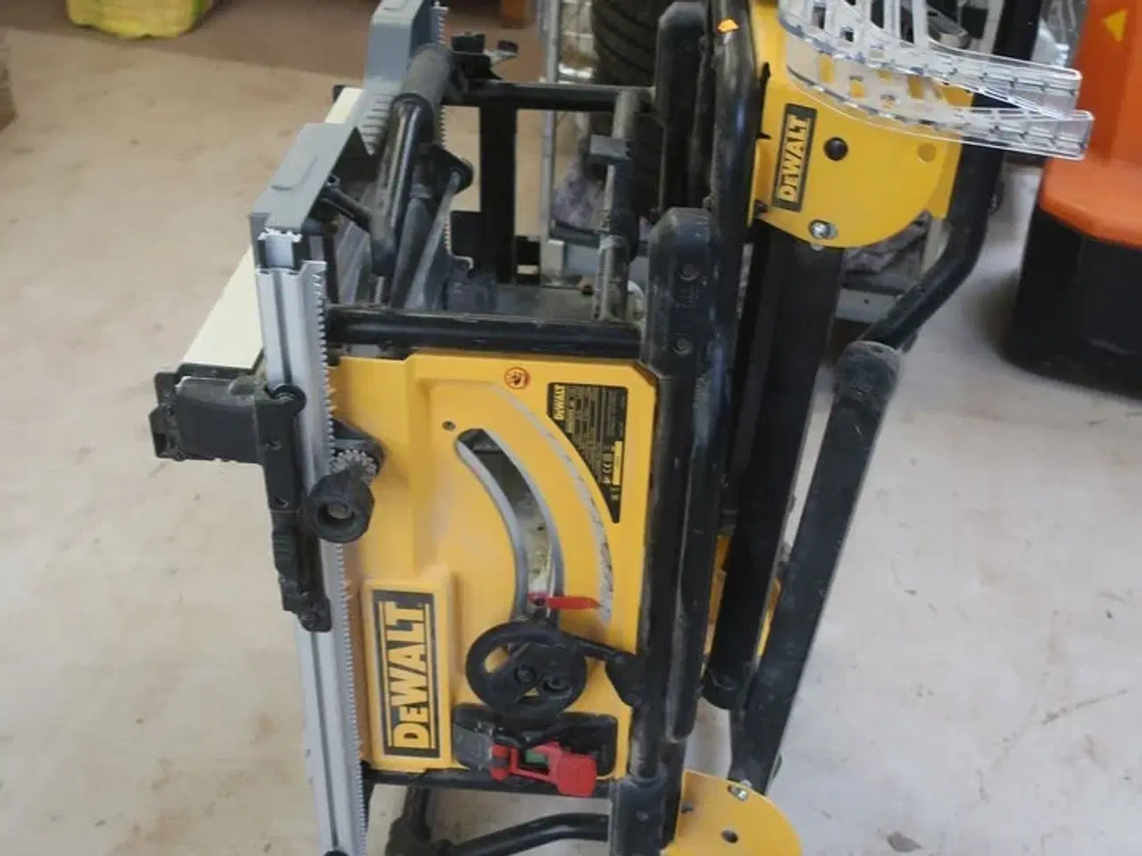 Billede 3 - Bordrundsav DEWALT DWE7492 -QS med stastiv