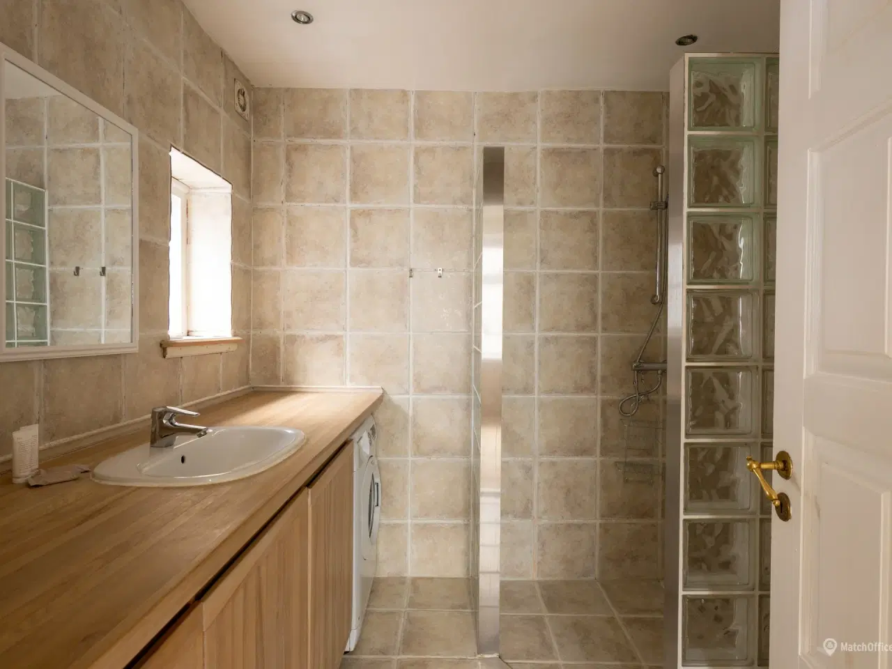 Billede 8 - Udlejningsejendom opdelt i ejerlejligheder - udlejet på en samlet lejekontrakt